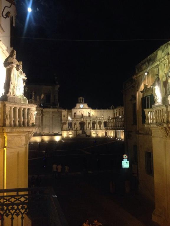I Balconi Sul Duomo Apartman Lecce Kültér fotó